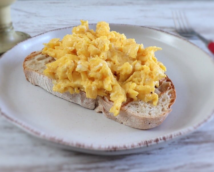 scrambled-eggs-01-3398027