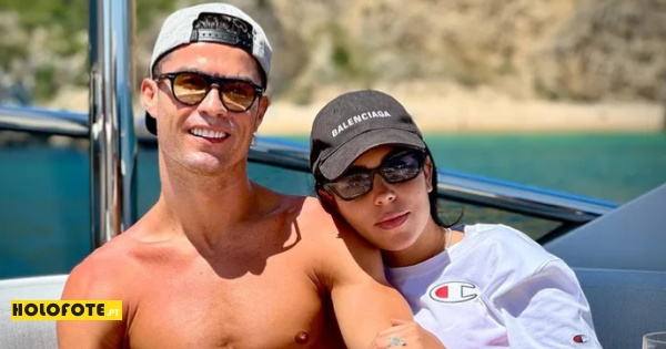 La fille de Georgina Rodriguez et Cristiano Ronaldo porte des bavoirs de luxe - sachez combien ça coûte !