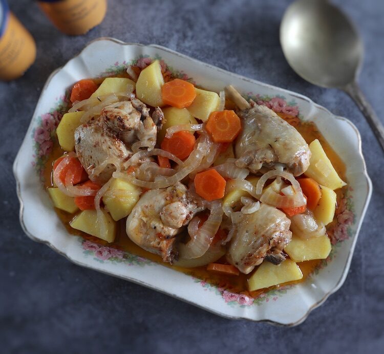 chicken-stew-potatoes-carrot-02-2104551