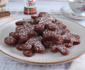 biscotti-natalizi-al-cioccolato-1-8209056-5037291-jpg