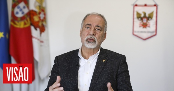 le-president-de-la-ligue-des-sapeurs-pompiers-critique-le-modele