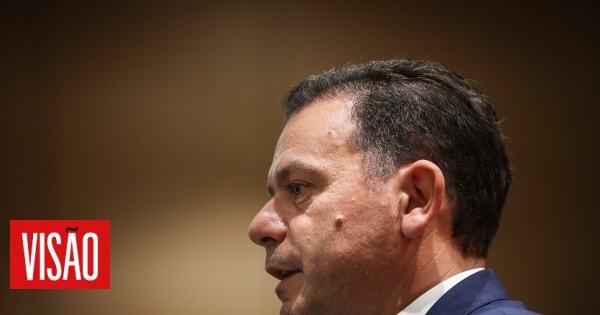 40421328_wm-7908945-1639163-jpg