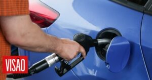 den-gjennomsnittlige-ukentlige-prisen-er-slipp-by-09-for-bensin