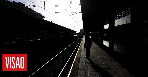 les-greves-des-chemins-de-fer-commencent-aujourdhui-et-durent