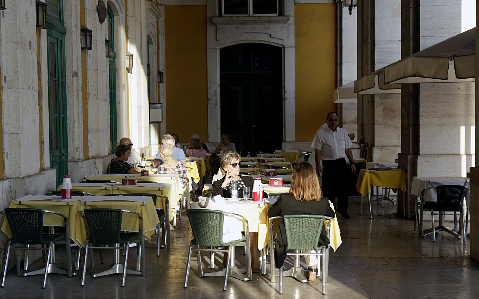 restauracao_pessoas_consumo_comercio_esplanada-2863106-6663268-jpg