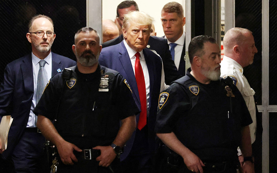 trump_detido_justin_lane_epa_via_lusa_1-8565741-1262425-jpg